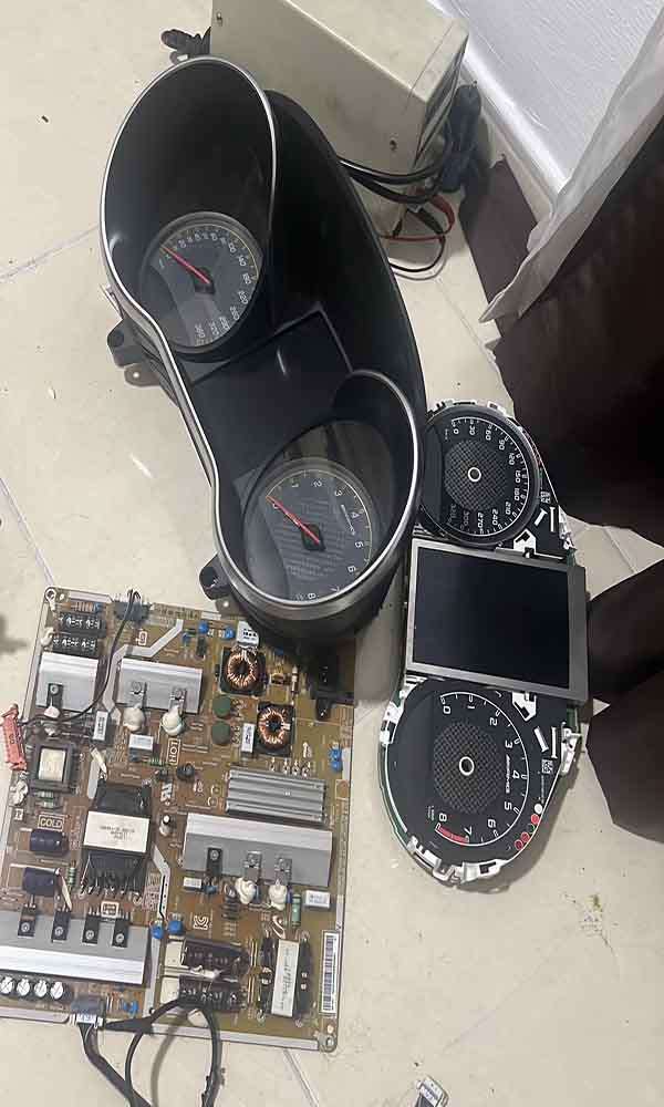 projects 29 mercedes-benz dashboard and cluster repairing in mbcod